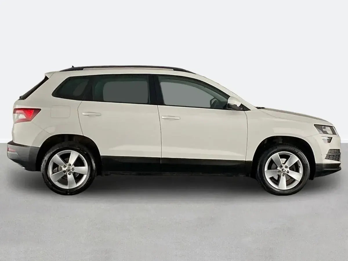Used Skoda 110 R SE 110 HP (80 kW) 2021 White Estate