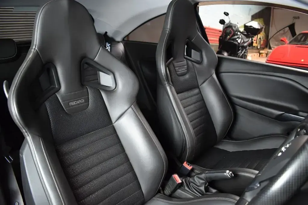 Used Vauxhall Corsa 205 HP (150 kW) 2015 Blue Hatchback