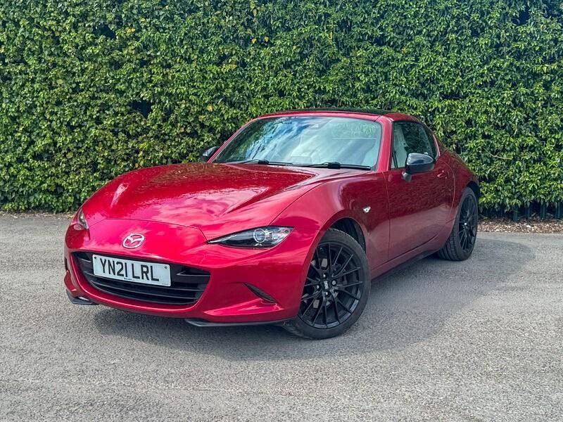 Begagnad Mazda MX5 Inclusive 184 HK (135 kW) 2021 Röd Cab
