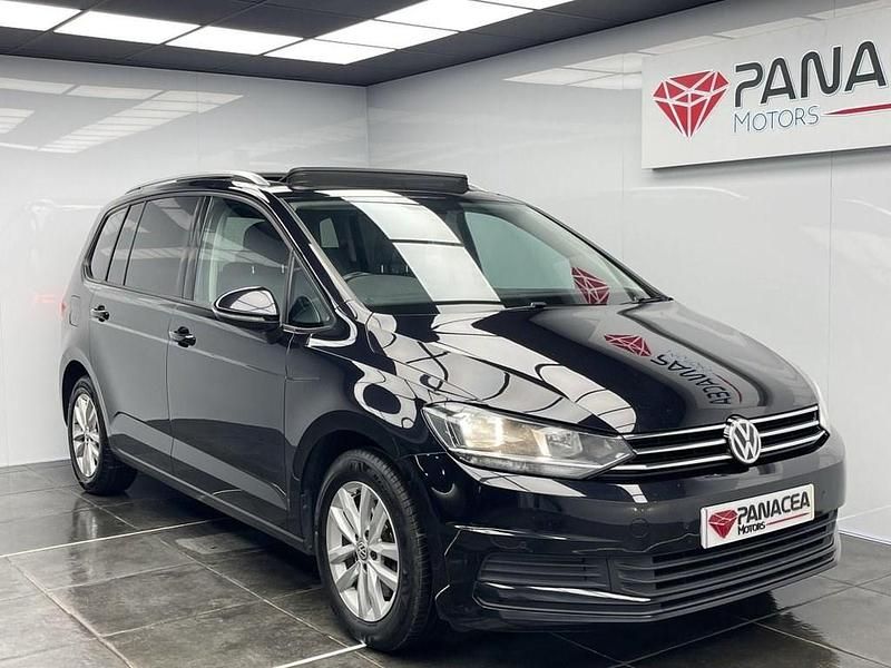 Black Used 2017 VW Touran Family MPV | £8,995 (Fair price) - Image 1/4