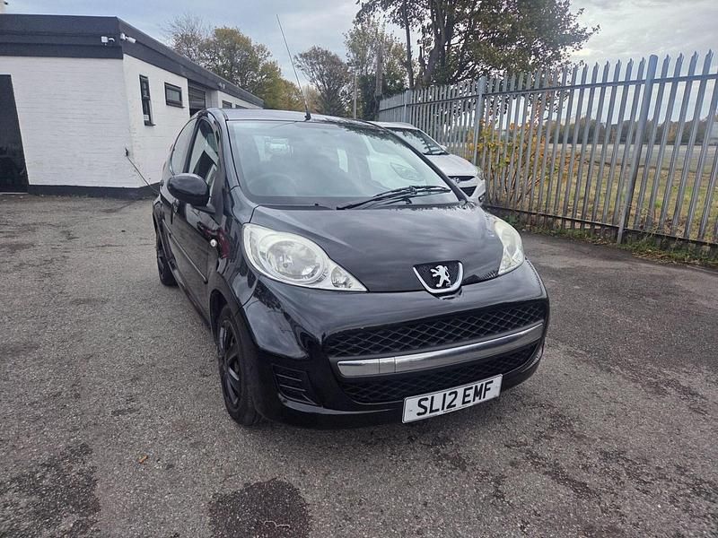 Black Used 2012 Peugeot 107 Hatchback | £2,299 (Fair price) - Image 1/4