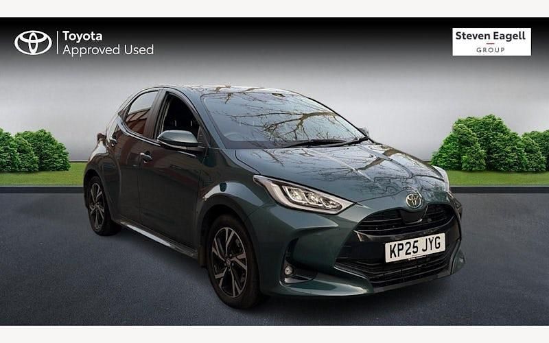 Used Toyota Yaris Hybrid Design 116 HP (85 kW) 2026 Hatchback