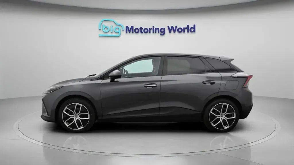 Used MG MG4 EV Trophy 319 kW (435 HP) 2024 Grey Hatchback