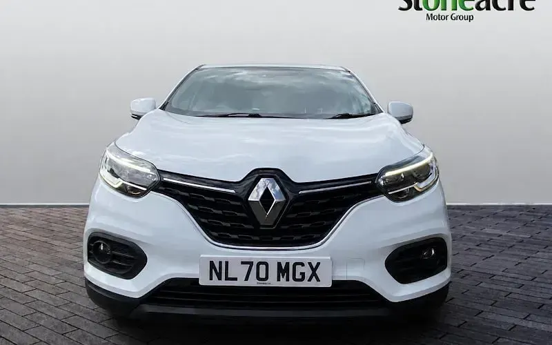 Used Renault Kadjar Play 140 HP (102 kW) 2020 White SUV
