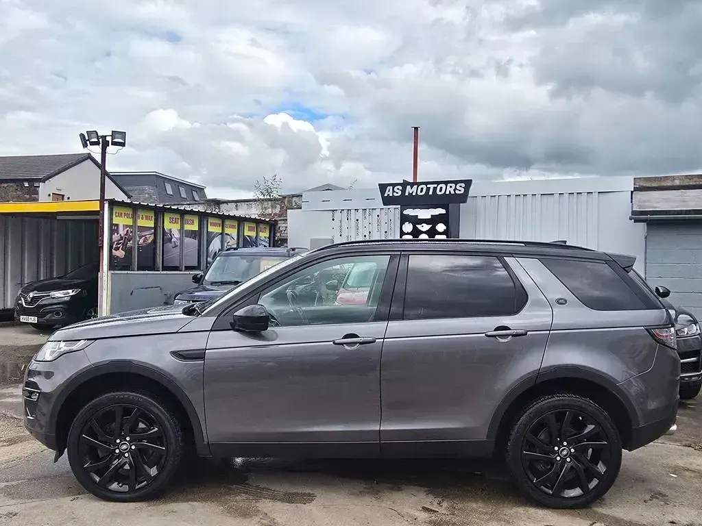 Used Land Rover Discovery Sport HSE 2017 Grey SUV