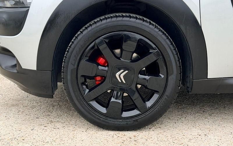 Used Citroën C4 Cactus Flair 82 HP (60 kW) 2017 Hatchback