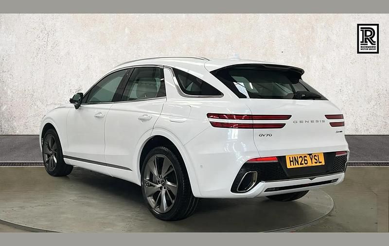 New Genesis GV70 304 HP (223 kW) 2026 White SUV