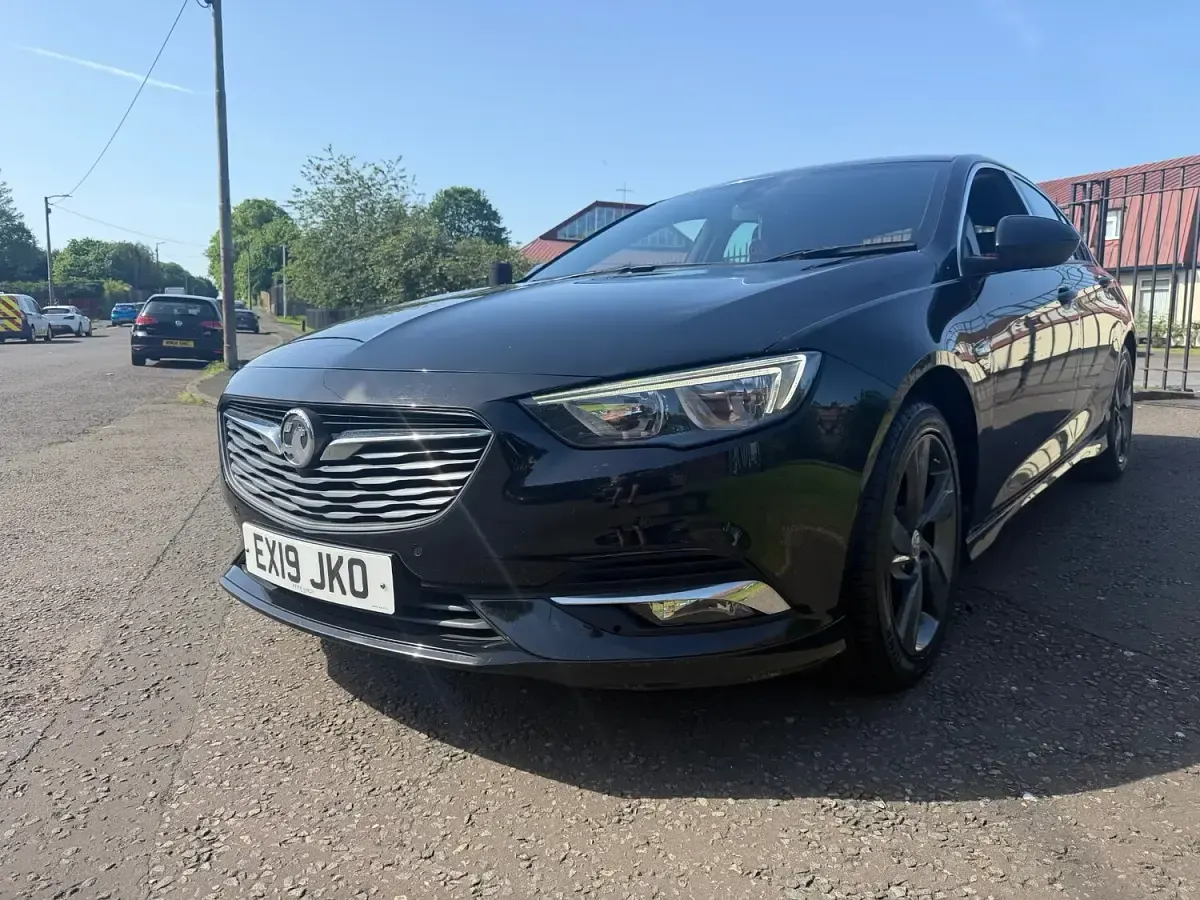 Used Vauxhall Insignia SRi 2019 Black Hatchback