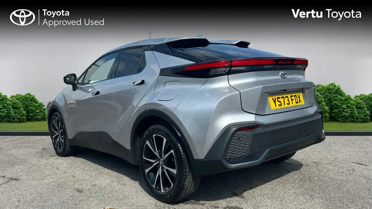 Used Toyota C-HR Design 140 HP (102 kW) 2024 Silver metallic (metallic paint) SUV