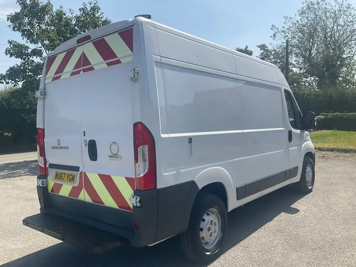 Used Fiat Ducato 115 HP (84 kW) 2017 White Van