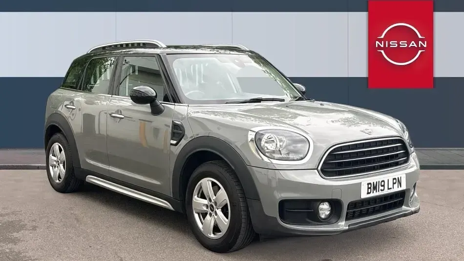 Używany Mini Cooper Classic 136 KM (100 kW) 2019 Hatchback