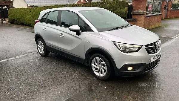 Used Vauxhall Crossland X S 99 HP (72 kW) 2018 Silver SUV