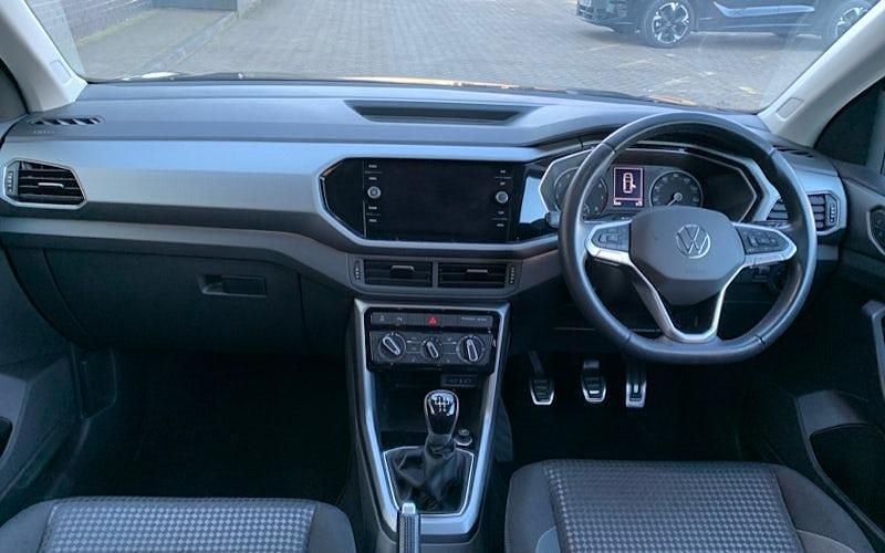 Used VW T-Cross Active 95 HP (69 kW) 2021 Black SUV