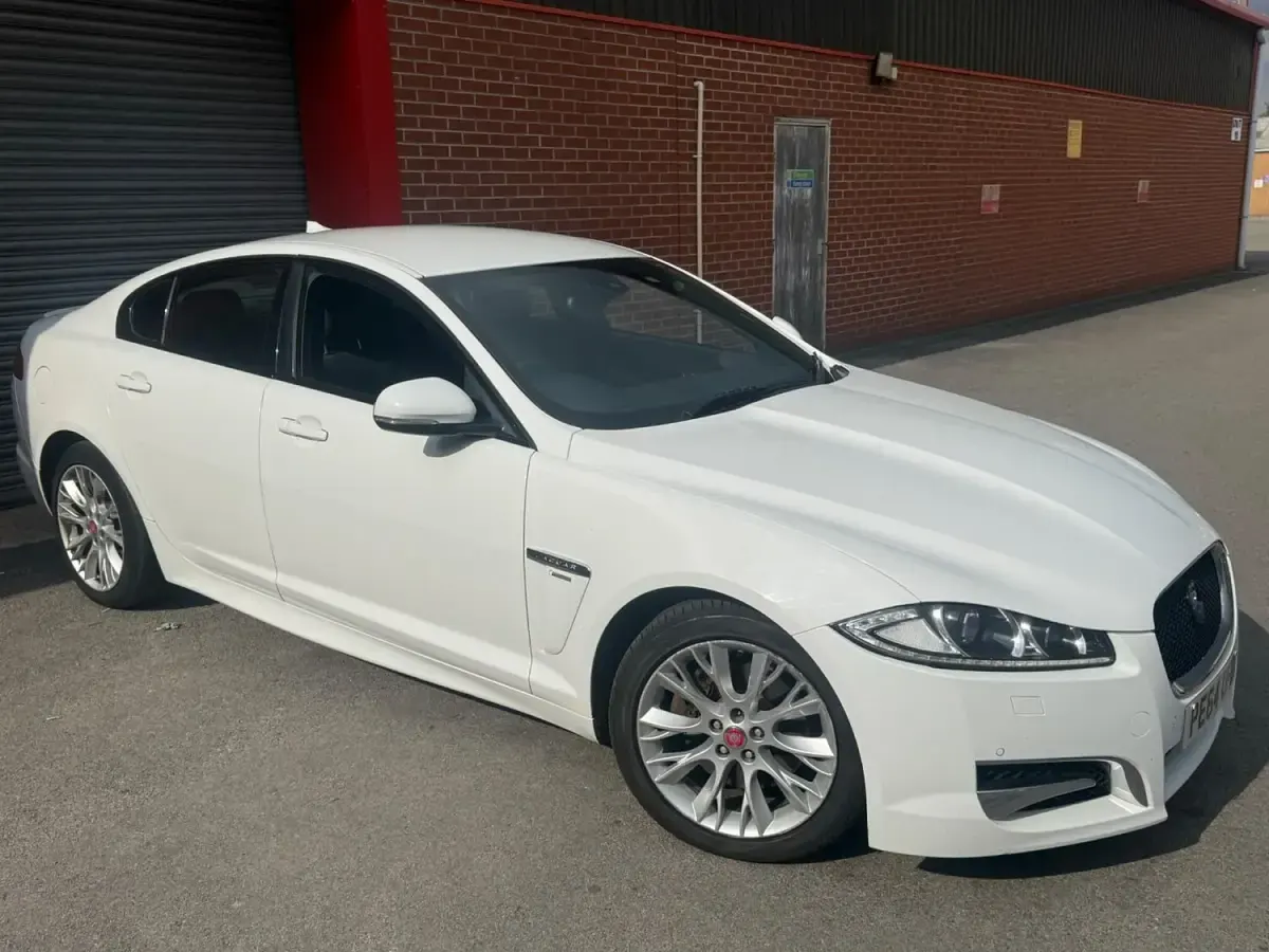 Used Jaguar XF R-Sport 2015 White Sedan