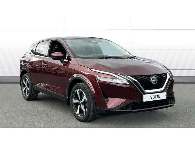 Red Used 2023 Nissan Qashqai N-Connecta SUV | £20,003 (Fair price) - Image 1/4