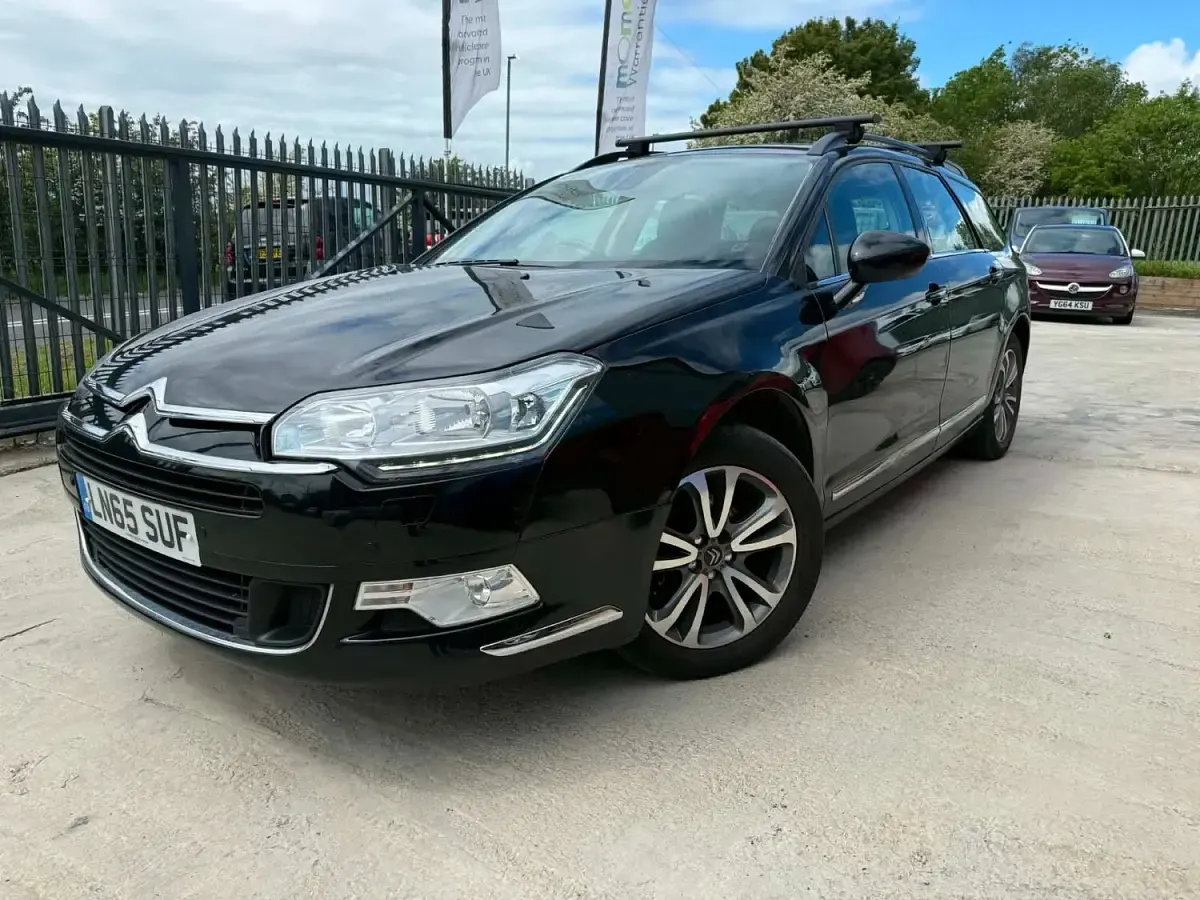 Used Citroën C5 VTR Sport 150 HP (110 kW) 2015 Black Estate