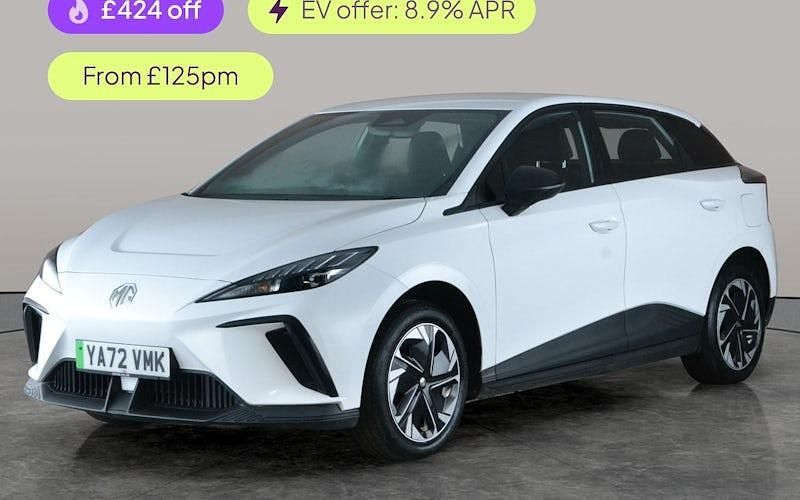 Used MG MG4 EV SE 125 kW (170 HP) 2023 White Hatchback