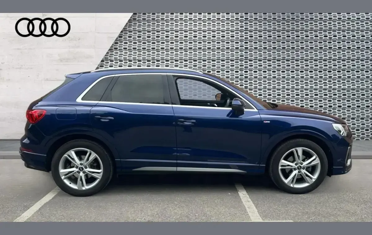 Used Audi Q3 S-Line 150 HP (110 kW) 2021 Blue SUV