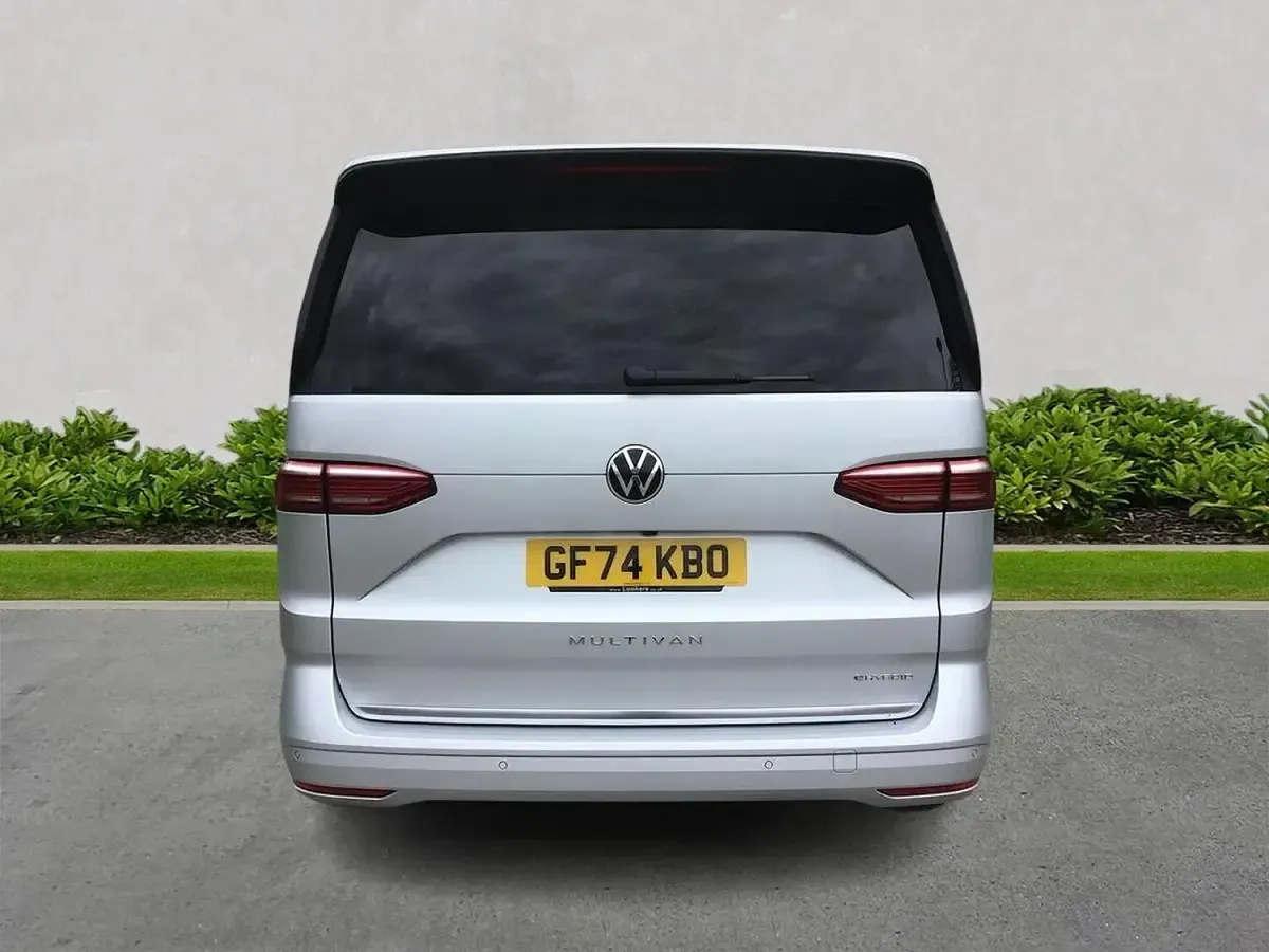 Used VW Multivan Style 218 HP (160 kW) 2024 Silver MPV