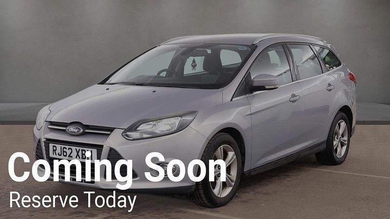 Used Ford Focus Zetec 2013 Silver Estate