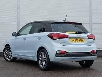 Used Hyundai i20 84 HP (61 kW) 2020 Blue Hatchback