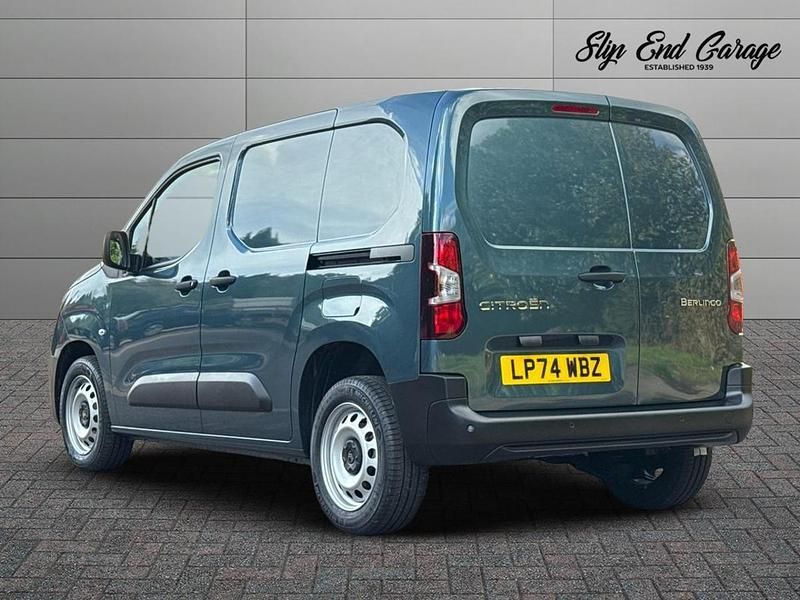 New Citroën Berlingo 101 HP (74 kW) 2025 Blue MPV