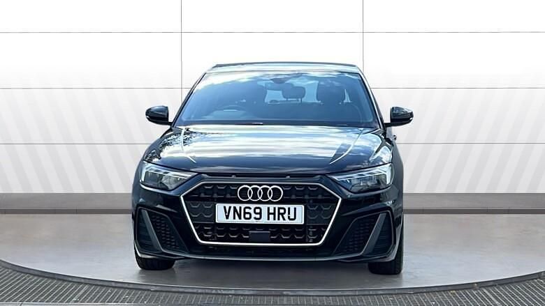 Usado Audi A1 S-Line 150 HP (110 kW) 2020 Preto SUV