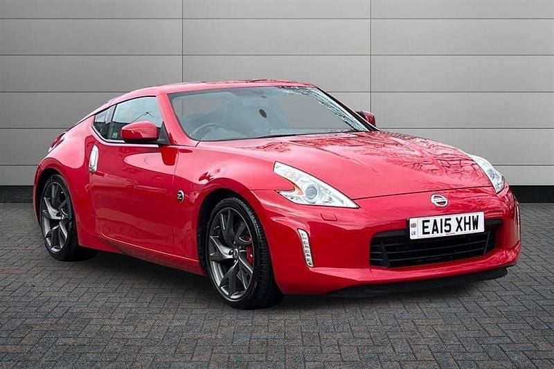 Used Nissan 370Z GT 328 HP (241 kW) 2015 Magma red Coupe