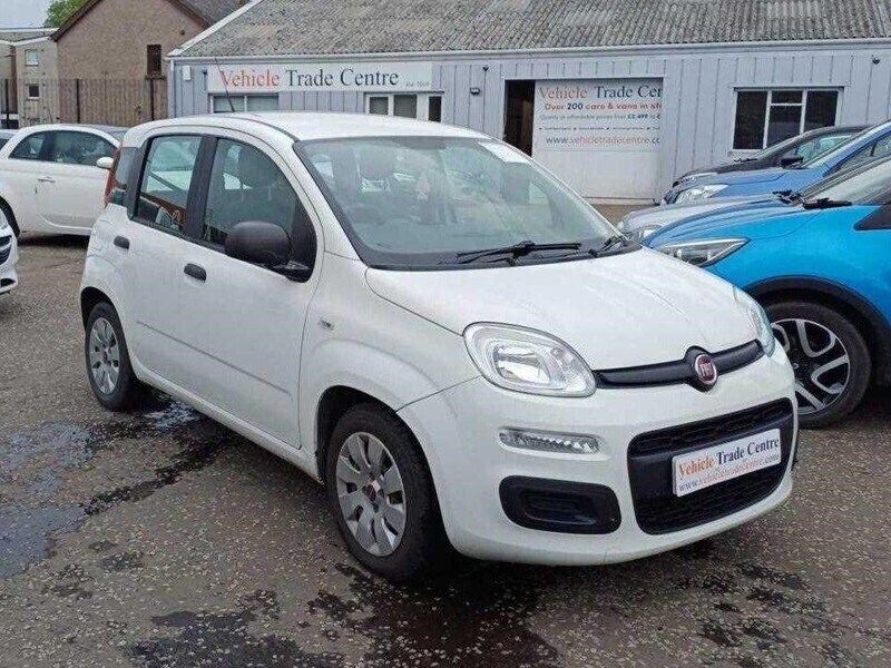 White Used 2015 Fiat Panda Pop Hatchback | £3,999 (Fair price) - Image 1/1