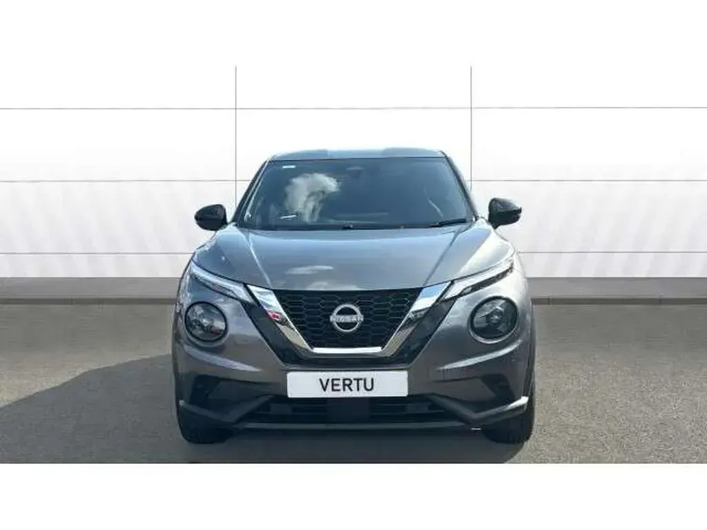 Used Nissan Juke N-Connecta 114 HP (83 kW) 2025 Grey SUV