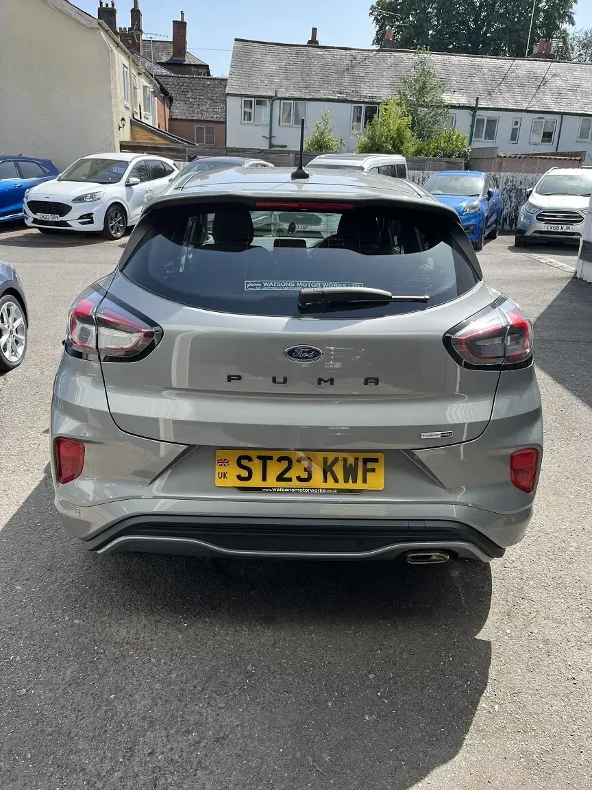 Used Ford Puma ST-Line 125 HP (91 kW) 2023 Silver SUV