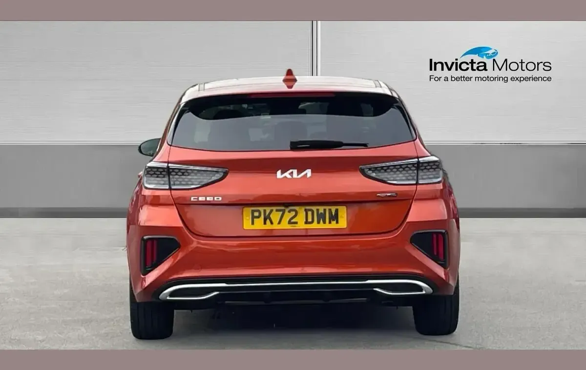 Used Kia Ceed GT-Line 158 HP (116 kW) 2022 Orange Hatchback