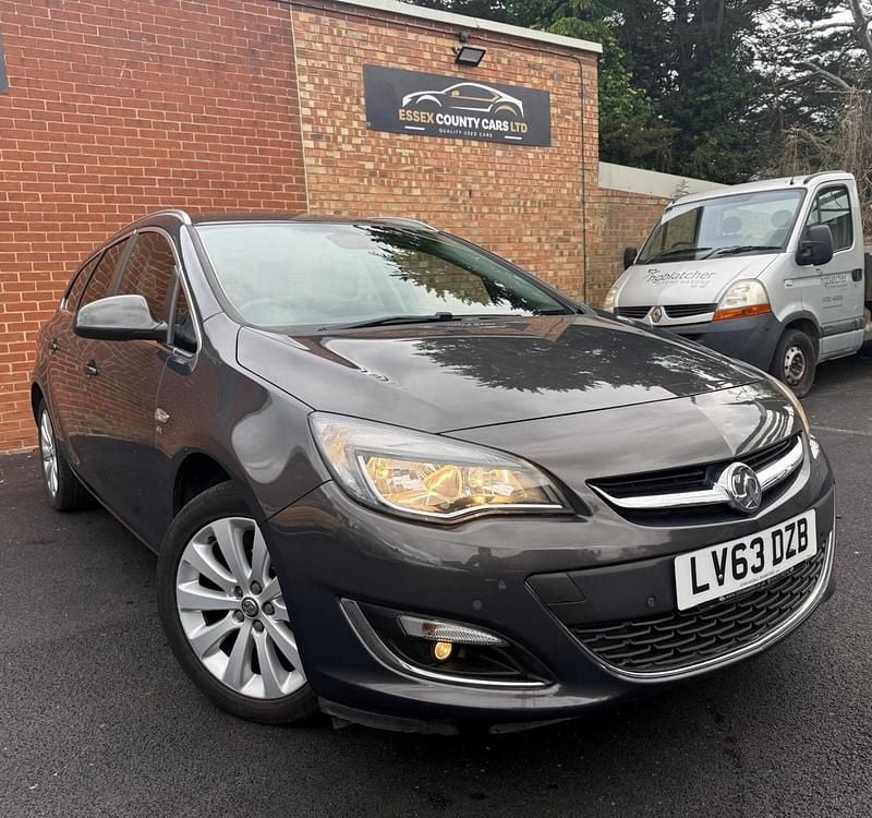 Used Vauxhall Astra 2013 Grey Estate
