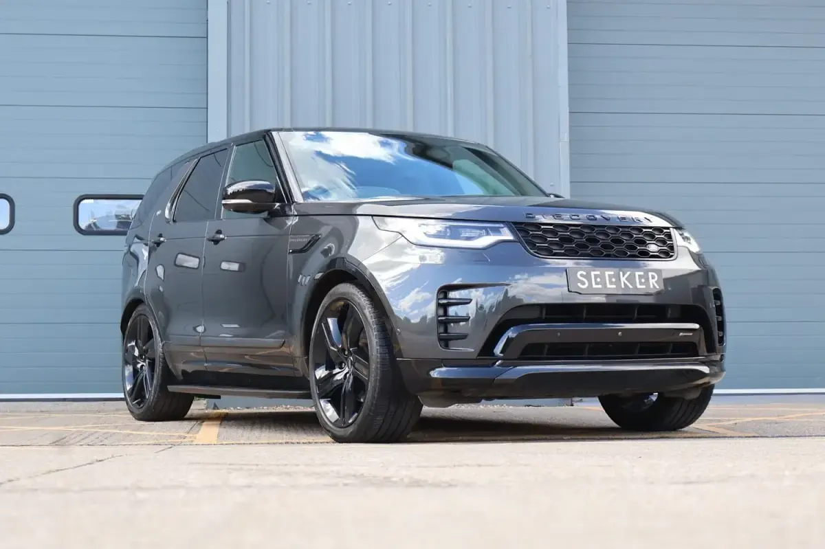 Used Land Rover Discovery HSE Dynamic 2023 Grey SUV