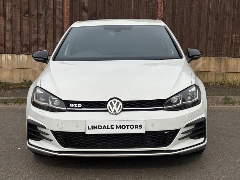 Used VW Golf VII GTD 181 HP (133 kW) 2017 White Hatchback