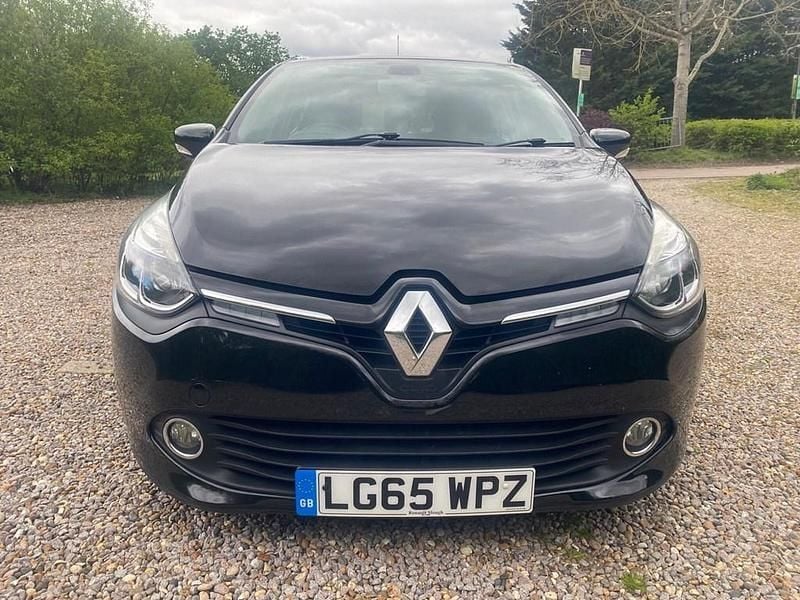 Used Renault Clio IV Dynamique 2015 Black Hatchback