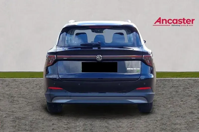 New MG MG5 EV SE 169 kW (231 HP) 2025 Black Estate