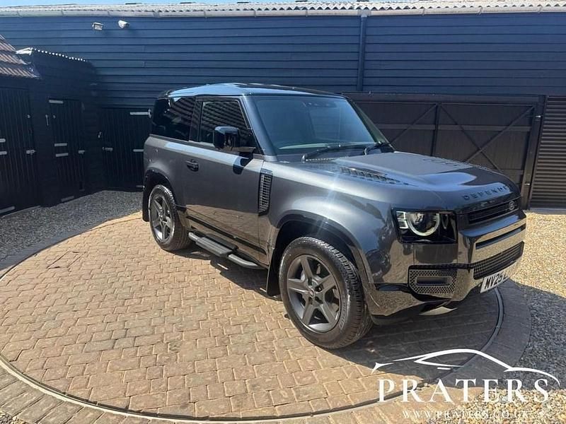 Grey Used 2025 Land Rover Defender SE Dynamic SUV | £68,000 (Good price) - Image 1/4
