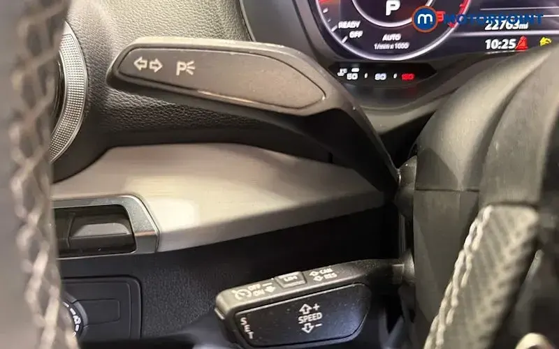 Used Audi Q2 S-Line 150 HP (110 kW) 2023 Grey SUV