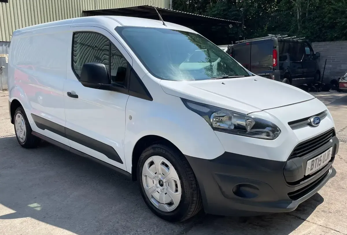 Used Ford Transit 115 HP (84 kW) 2015 White Van