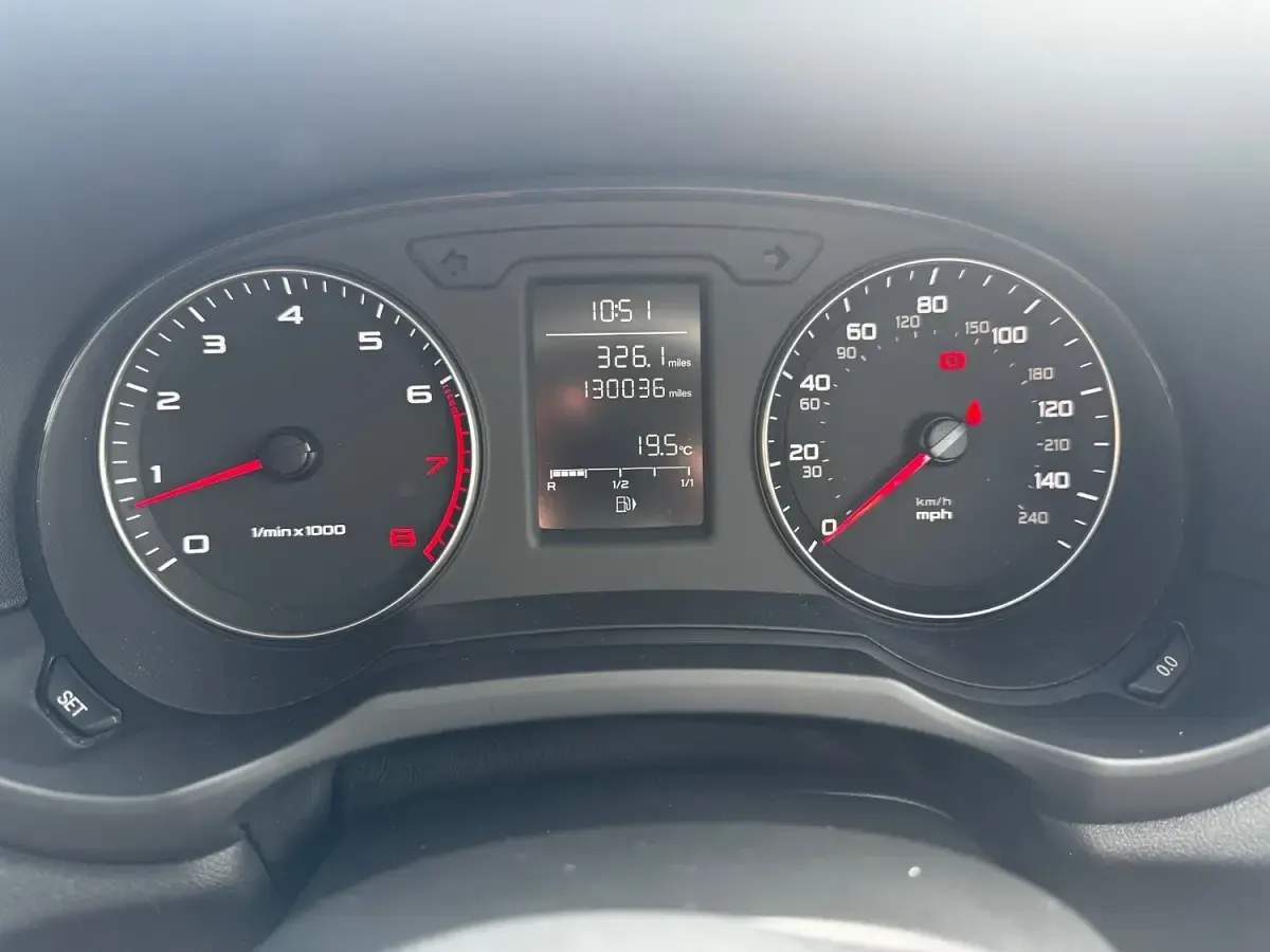 Used Audi A1 Business 86 HP (63 kW) 2011 Black Hatchback
