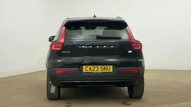 Used Volvo XC40 Plus 208 HP (152 kW) 2023 SUV