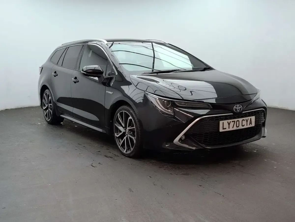 Used Toyota Corolla 184 HP (135 kW) 2021 Black Estate