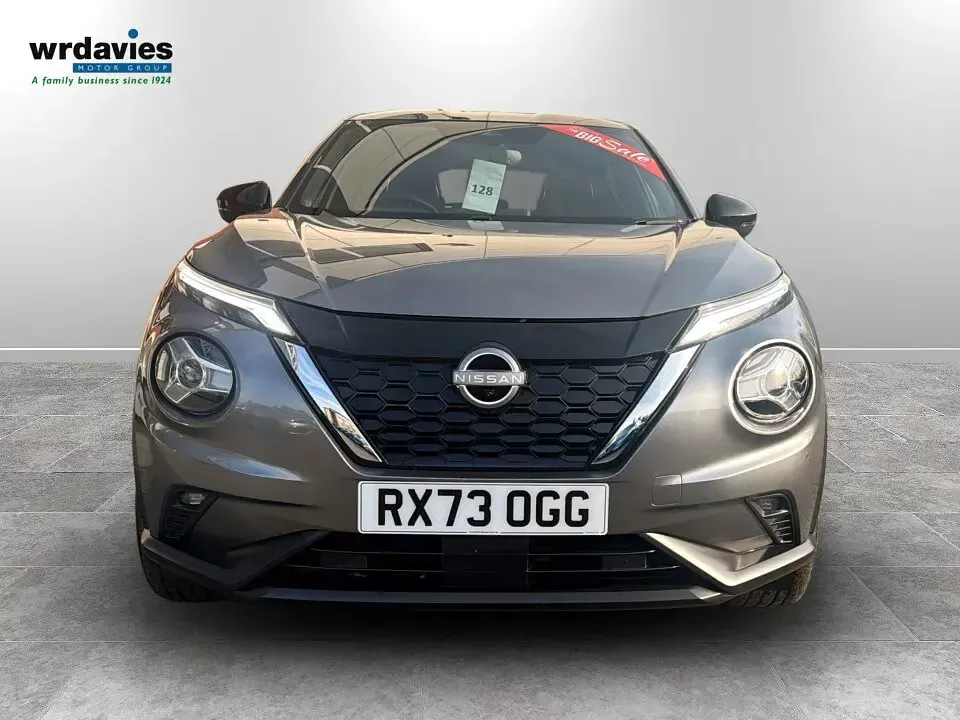 Used Nissan Juke Tekna 143 HP (105 kW) 2024 Grey SUV