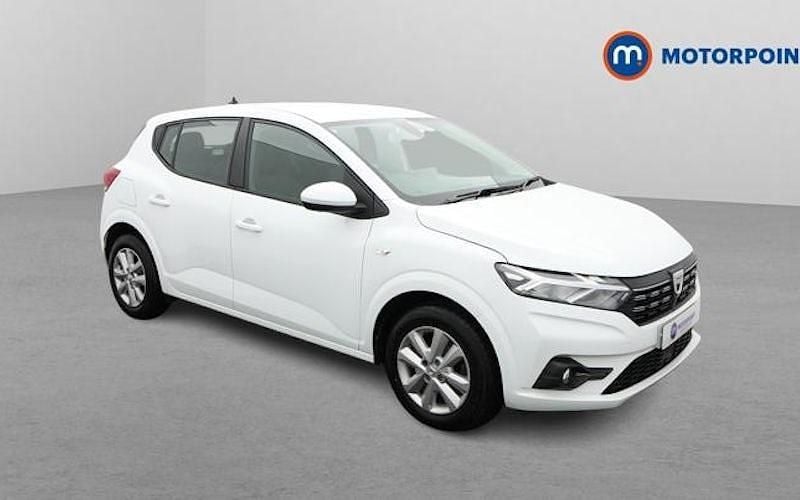 Used Dacia Sandero Comfort 91 HP (66 kW) 2022 White Hatchback