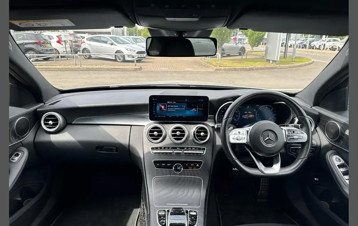 Used Mercedes C220 AMG Line Premium 191 HP (140 kW) 2020 Silver Sedan
