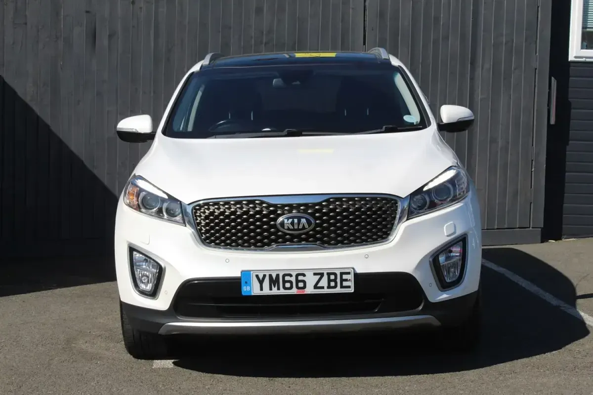 Begagnad Kia Sorento 200 HK (147 kW) 2017 Vit SUV