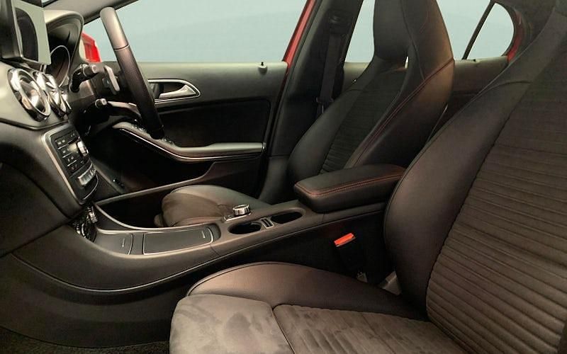 Used Mercedes GLA180 AMG line 122 HP (89 kW) 2019 Red SUV