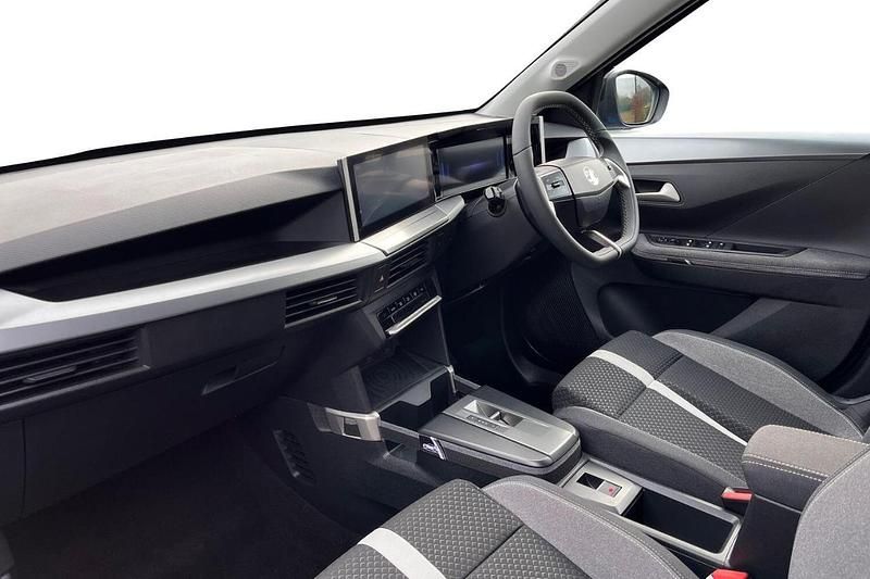 New Vauxhall Frontera 81 kW (111 HP) 2025 Blue SUV