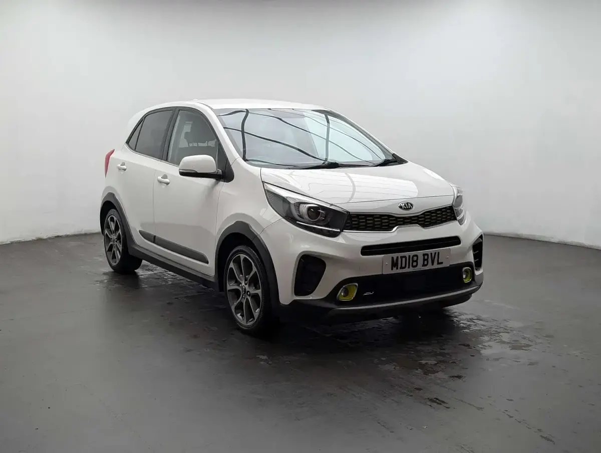 Used Kia Picanto X-Line 84 HP (61 kW) 2018 White Hatchback